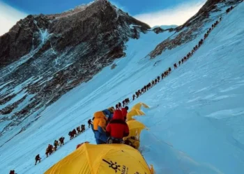 Mount Everest: Climbers will need to bring poo back to base camp