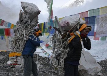 Dignity matters for porters sustaining tourism of Khumbu region
