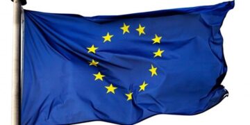 EU to help Nepal bring investment