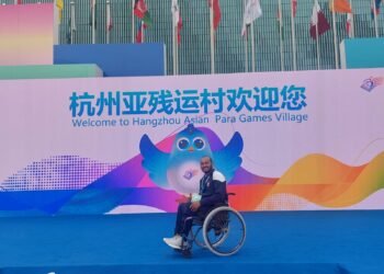 Para table tennis player Keshav Thapa and coach Basant Bharti are going to Thailand