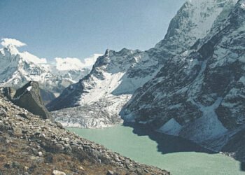 Emphasis laid on lessening impacts of climate change in mountainous region