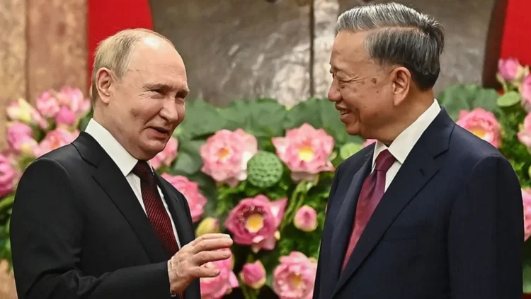 Putin vows deeper ties with Vietnam in visit criticised by US