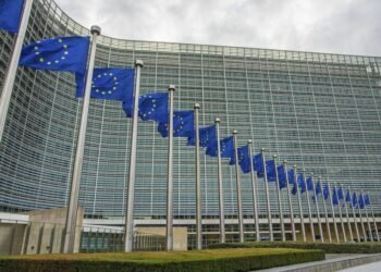 EU provides Rs 12 million grant for plastic waste management