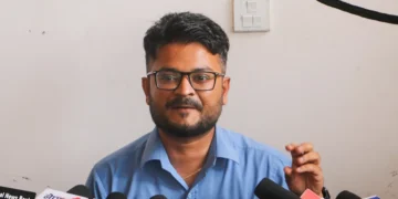 Mukul Dhakal accuses DP Aryal of embezzlement and misappropriation of party funds