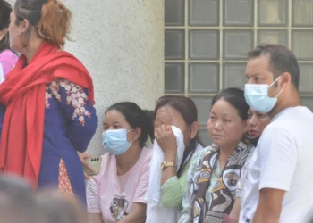 Teaching Hospital premises in mourning: Relatives in tears