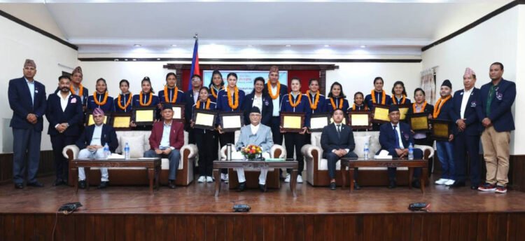 Government awards national women volleyball players, coaches