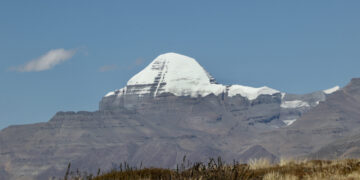 Road to lake Mansarovar and Mount Kailash reopened