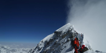 Nepal increases Mount Everest permit fees