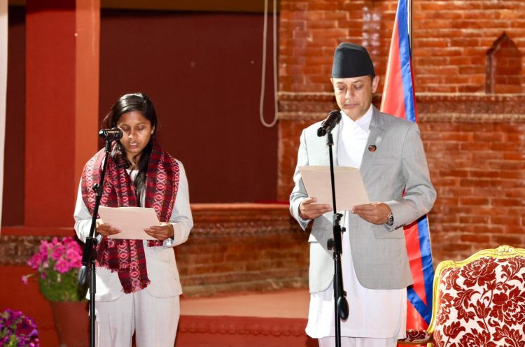 Deputy Speaker Thakur takes oath of office and secrecy