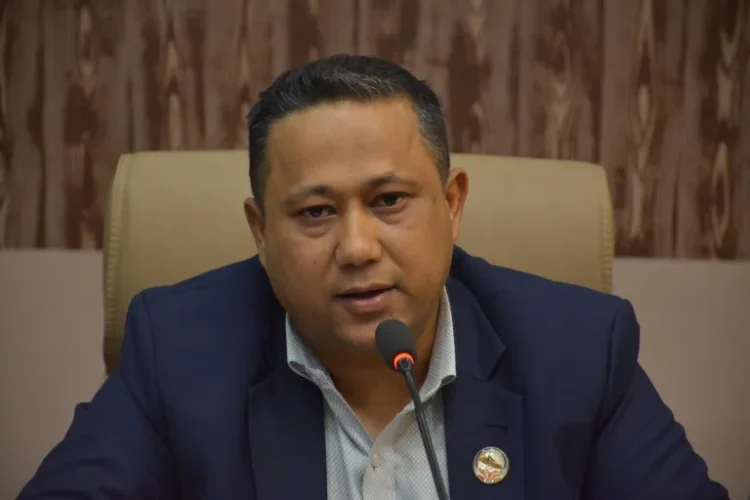 Govt coordinating for relief and rescue at national and international levels: Foreign Minister